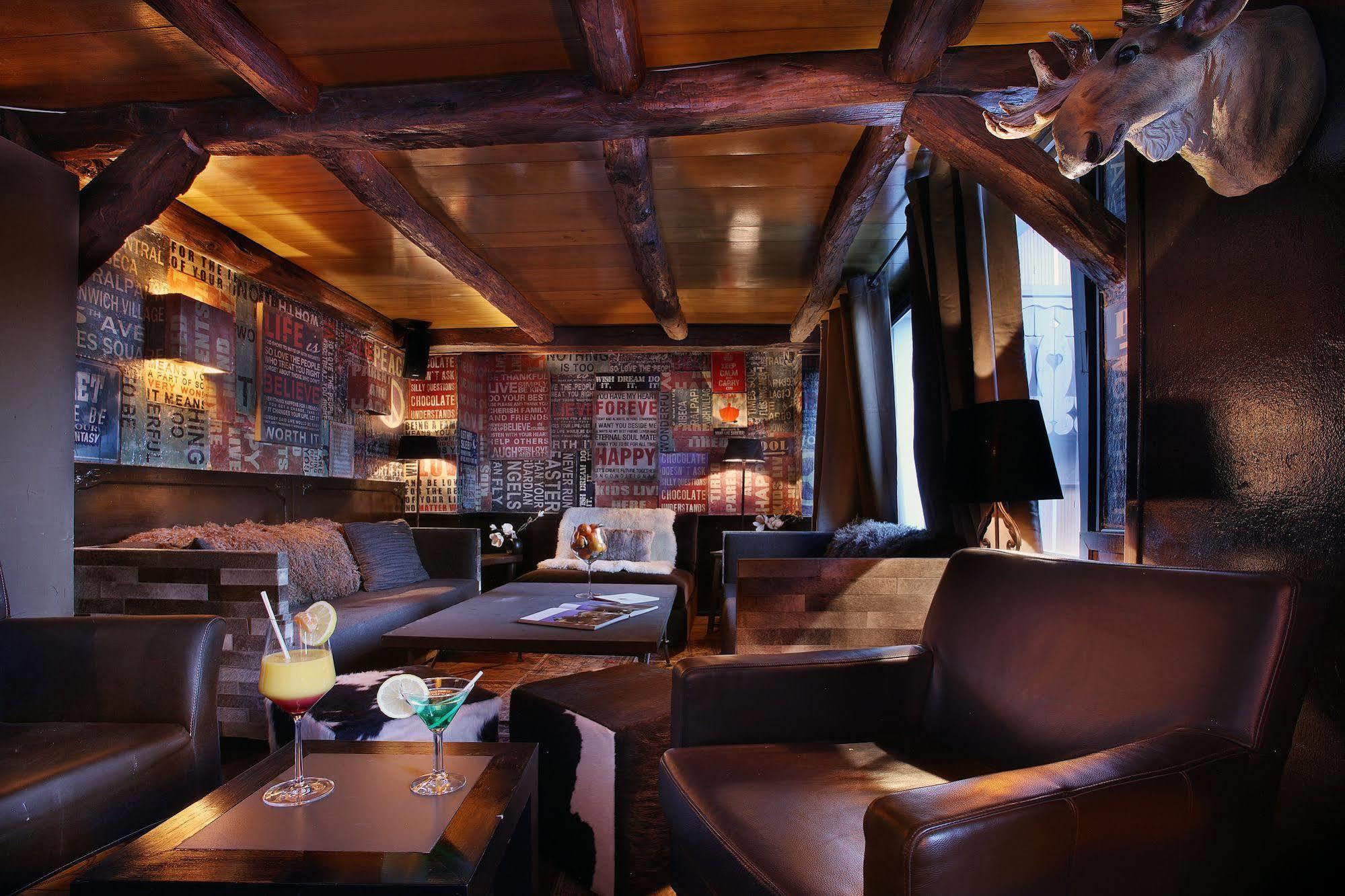 Hotel Tournier Courchevel Bagian luar foto