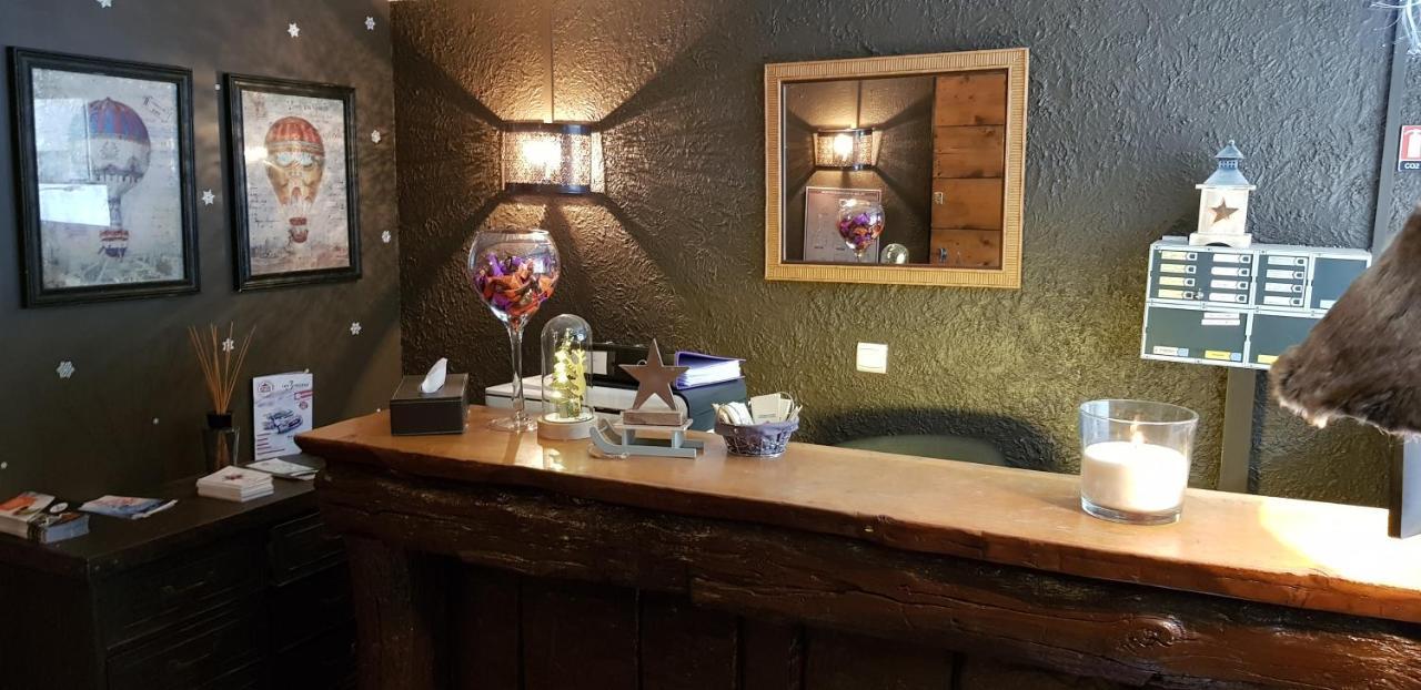 Hotel Tournier Courchevel Bagian luar foto